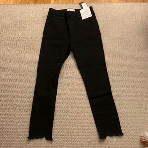 NWT Abercrombie black ankle jeans. Super skinny ankle high rise. Size 27 short.